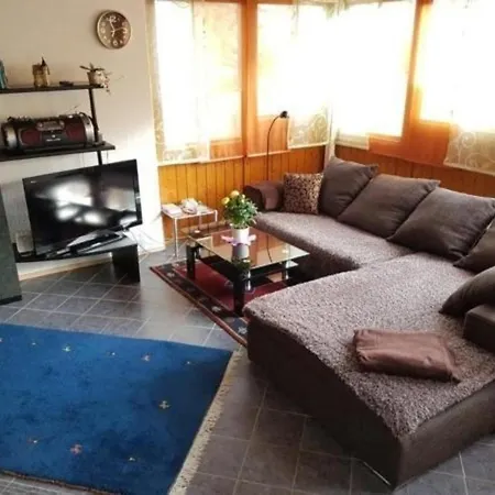 In Mit Eigenem Garten Appartement Bad Ditzenbach